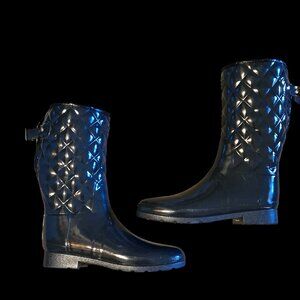 Hunter Women’s Refined Quilted Gloss Rain Boots Short– Blue, Size 10 (US)